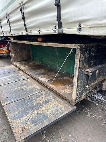 Ящик для полу прицеп