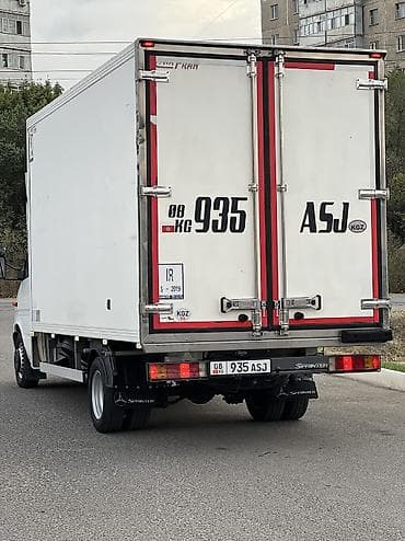 Жеңил жүк ташуучу унаа, Mercedes-Benz, Стандарт, 2 т, Колдонулган — 4