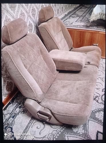 воздушный сиденье: Заднее сиденье, Велюр, Honda 2004 г., Б/у, Оригинал, Япония — 1