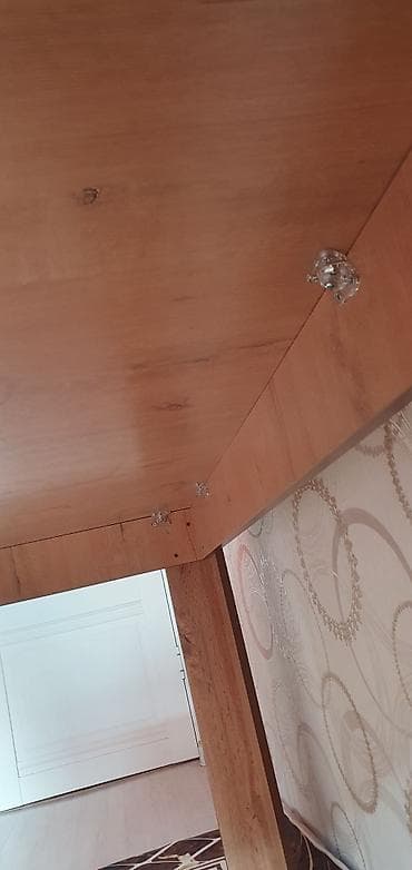 Офисная мебель: Продаю обеденный/рабочий стол в современном стиле. - Материал: ЛДСП с — 5