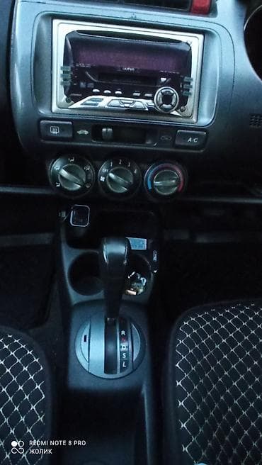 коробка на фит: Honda Fit: 2002 г., 1.3 л, Вариатор, Бензин, Хэтчбэк — 9