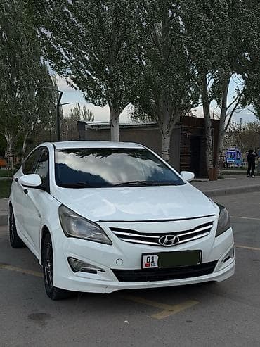 Hyundai Solaris: 2015 г., Бензин, Седан