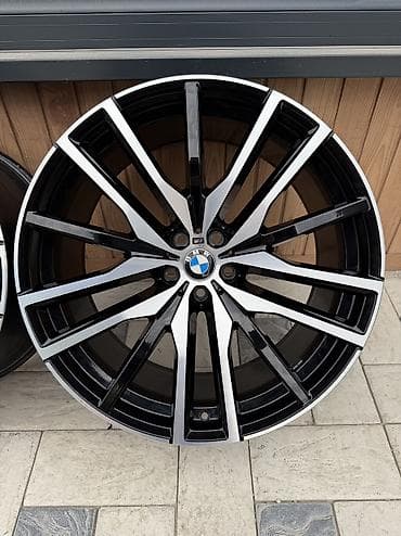 x5 e70: Литые Диски R 22 BMW, Комплект, отверстий - 5, Б/у — 5