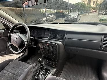 простой: Opel Vectra: 2000 г., 1.8 л, Механика, Бензин, Универсал — 5
