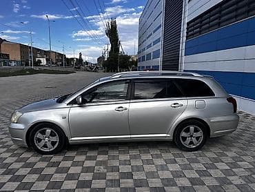 prius plus: Toyota Avensis: 2004 г., 2 л, Механика, Бензин, Универсал — 5