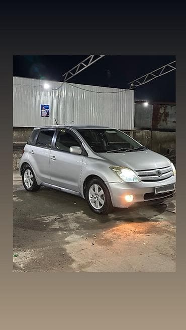 Toyota Ist: 2003 г., 1.5 л, Автомат, Бензин, Хэтчбэк