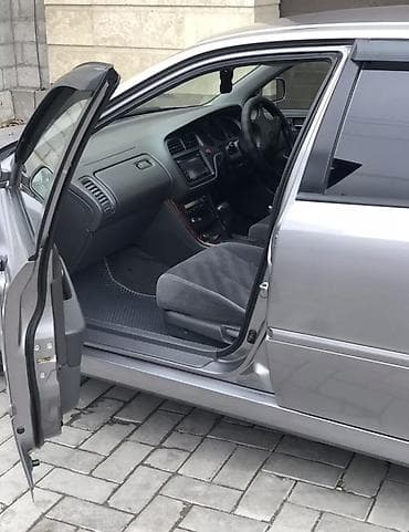 subaru r2: Honda Torneo: 2000 г., 2.1 л, Автомат, Бензин, Седан — 10