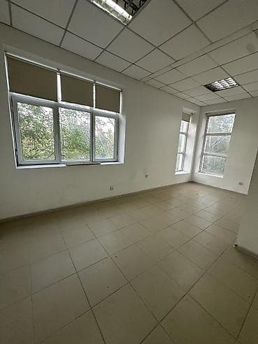 аренда помещений асанбай: Аренда офисов, 180 м², В жилом комплексе, С отдельной кухней, С отдельным входом, С отдельным сан узлом — 8