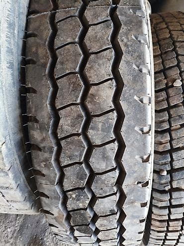 trailer: Продаю Грузовые шины Б/У. 
Один новый — 5