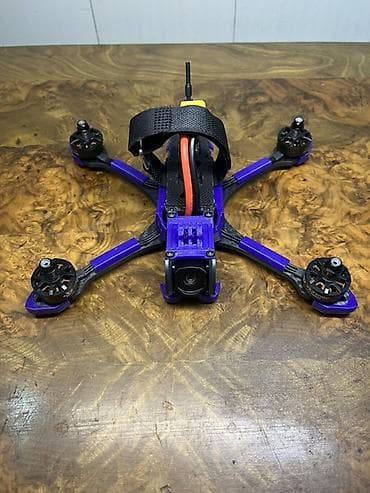 6 d: FPV-Дрон Mark 5 готовый к полету. · Полётная башня (FC+ESC): F405 + — 1