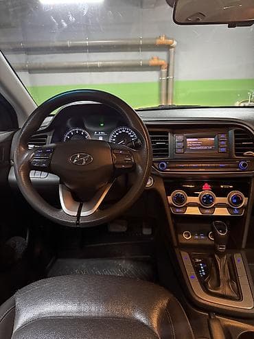 hundai: Hyundai Avante: 2018 г., 1.6 л, Автомат, Бензин, Седан — 9