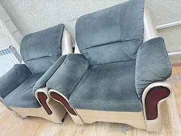 small table: Комплект мягкой мебели, Б/у, Самовывоз, цвет - Серый — 1