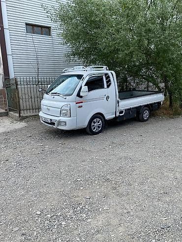 Жеңил жүк ташуучу унаа, Hyundai, Стандарт, 3 т, Колдонулган lalafo.kg да Жеңил жүк ташуучу унаа, Hyundai, Стандарт, 3 т, Колдонулган
