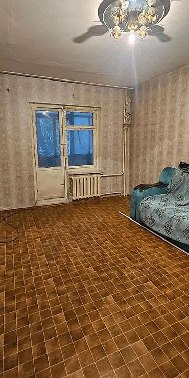 1 комната, 34 м², 105 серия, 3 этаж, Старый ремонт at lalafo.kg 1 комната, 34 м², 105 серия, 3 этаж, Старый ремонт