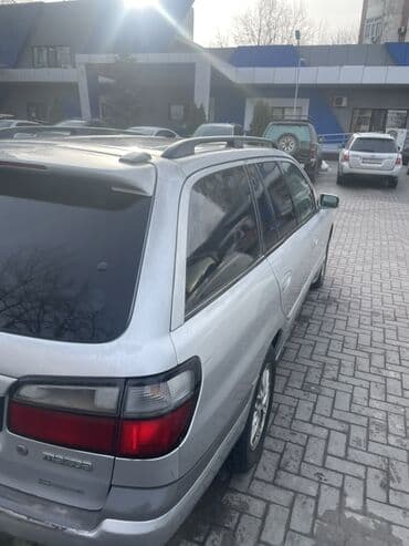 Mazda Capella: 1998 г., 2 л, Механика, Бензин, Универсал