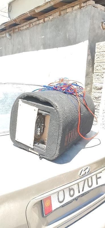 bluetooth jbl: Сабвуфер в тубе для авто - Корпус: цилиндрическая акустическая туба — 2