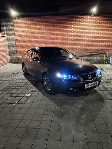 Honda Accord: 2004 г., 2 л, Автомат, Газ, Седан — 1