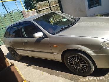 ваз дизель: Mazda 323: 2002 г., 1.6 л, Автомат, Бензин, Хэтчбэк — 3