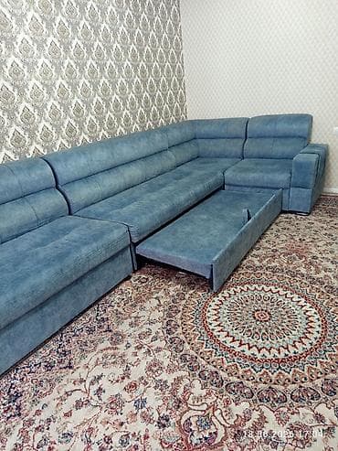Эмерек: Бурчу бар диван, Кутулар менен — 2