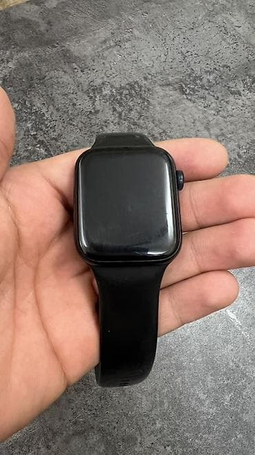 se 2 apple watch: Apple Watch SE 2 в хорошем состоянии. Аккумулятор 95%, держит — 1