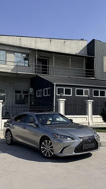 bmw x5 2018: Lexus ES: 2019 г., 2.5 л, Автомат, Гибрид, Седан — 2