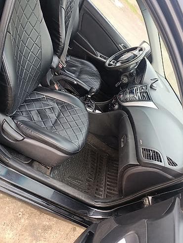 ford c max: Hyundai Solaris: 2015 г., 1.4 л, Механика, Бензин, Хэтчбэк — 5