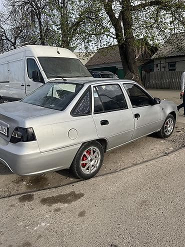 бу ноутбук бишкек: Daewoo Nexia, седан, серебристый цвет. Особенности и оснащение: - — 10