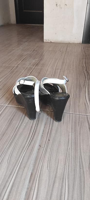 nike dunk low: Сандалии на платформе,высота на платформе — 3