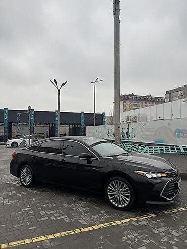 прадажа авто: Toyota Avalon: 2019 г., 2.5 л, Вариатор, Гибрид, Седан — 1
