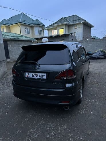 лексус харер: Toyota Ipsum: 2002 г., 2.4 л, Автомат, Бензин, Минивэн — 4