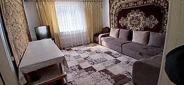 дом сатылат ош: Продаётся жилой дом с участком. - Планировка: просторная гостиная — 1