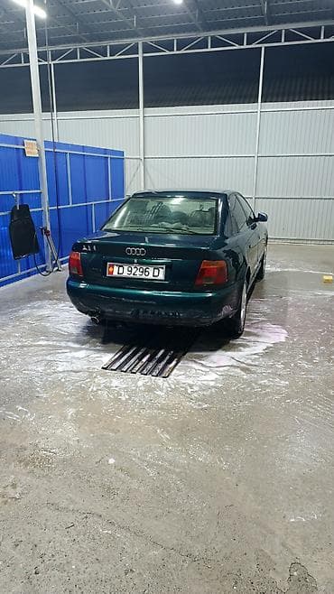 субару ферестер 2001: Audi A4: 1995 г., 1.6 л, Ручные, Бензин, Седан — 3