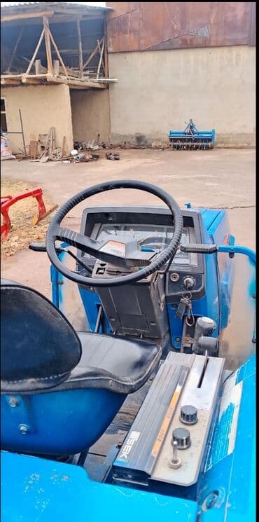 bid e2: Мини-трактор ISEKI U-DX (японский) - Компактный колесный трактор — 4