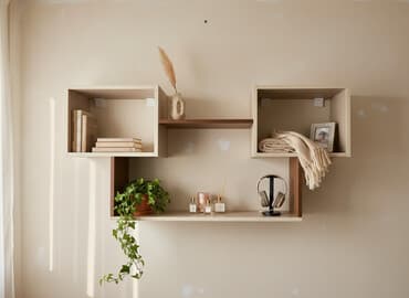 шкаф и полки: Полка для цветов, Новый, ЛДСП, Самовывоз — 1