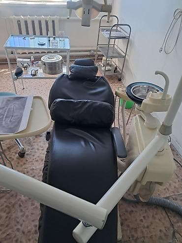 рестоврация одежды: Стоматологическая установка с креслом и рабочим модулем Комплектация — 4