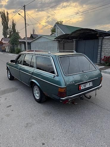 merc 211: Mercedes-Benz W123: 1984 г., 2 л, Механика, Дизель, Универсал — 2