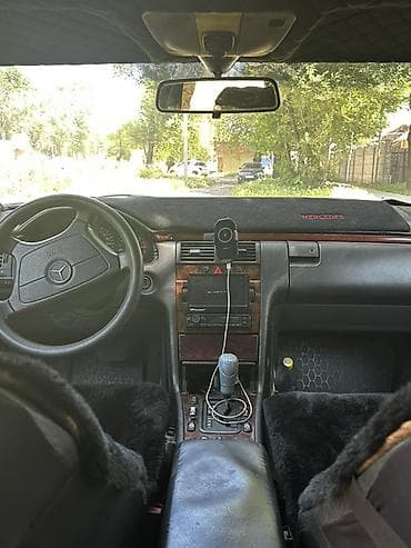 Продажа авто: Mercedes-Benz E-Class: 1999 г., 2.2 л, Автомат, Дизель, Седан — 6