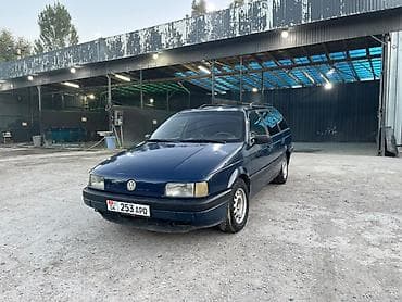 Унаа сатуу: Volkswagen Passat: 1990 г., 1.8 л, Кол менен иштөөчү, Универсал — 1