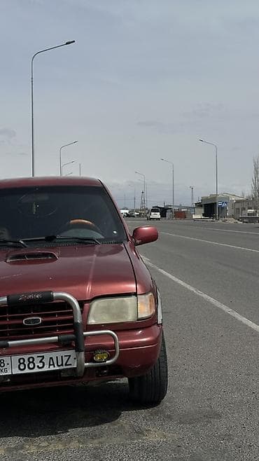 дамкрат авто: Продаётся компактный рамный внедорожник 5‑дверный. Основные — 3