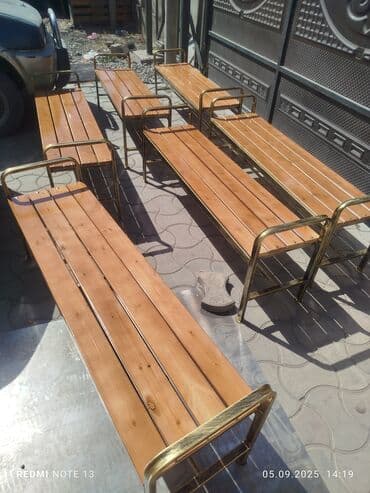 садовые мебели: Скамейка с навесом 15000сом скамейка с подлокотник 6500 — 20