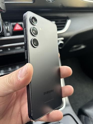 galaxy 10: Samsung Galaxy S24, цвет - Черный, 2 SIM — 3