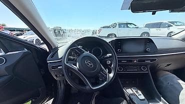 Транспорт: Hyundai Sonata: 2022 г., 2 л, Автомат, Бензин, Седан — 8