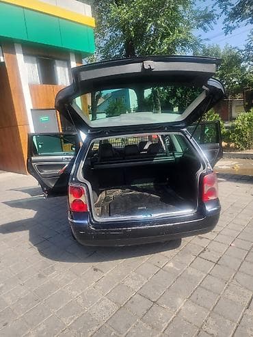 Продажа авто: Volkswagen Passat Variant: 2003 г., 2.5 л, Типтроник, Универсал — 4