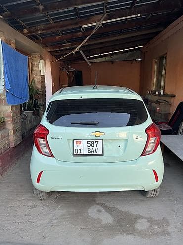 испания испании: Chevrolet Spark: 2017 г., 1 л, Автомат, Бензин — 2