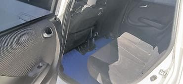 багажник спада: Honda Fit: 2003 г., 1.5 л, Автомат, Бензин, Хэтчбэк — 7