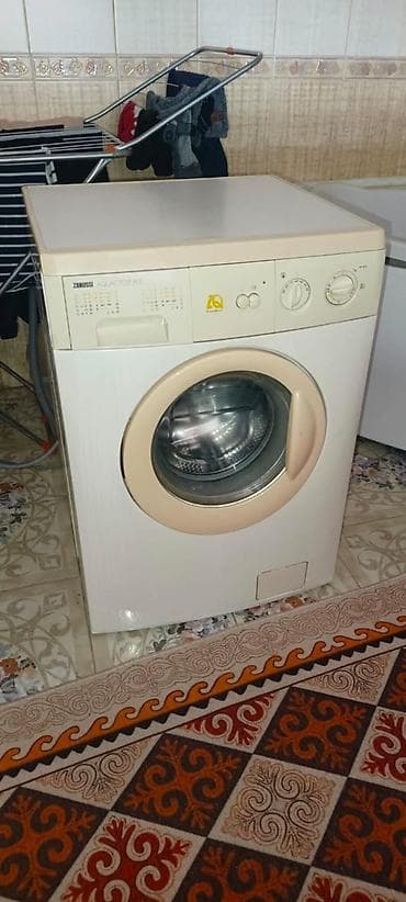 Стиральные машины: Стиральная машина ZANUSSI Aquacycle 800 (модель FA822-1, тип P6895312) — 3