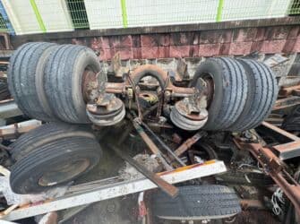 Лентяйка Ленивец Заводской Размер 19.5 Двухскатные Можно at lalafo.kg Лентяйка Ленивец Заводской Размер 19.5 Двухскатные Можно