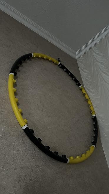 Обруч хулахуп б/у в отличном состоянии 800 сом at lalafo.kg Обруч хулахуп б/у в отличном состоянии 800 сом