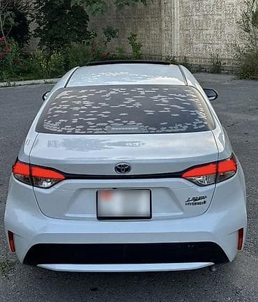 Toyota Corolla: 2021 г., 1.8 л, Вариатор, Гибрид, Седан — 4