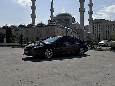 Toyota Camry: 2019 г., 3.5 л, Автомат, Бензин, Седан
